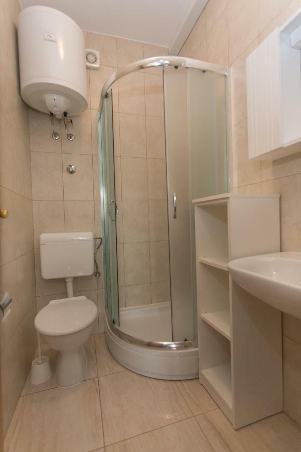 Apartment Ribica Kaštela المظهر الخارجي الصورة