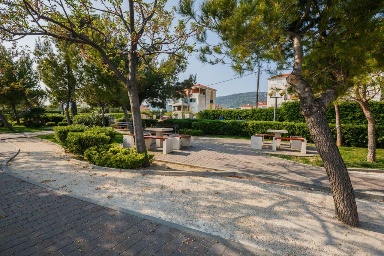 Apartment Ribica Kaštela المظهر الخارجي الصورة
